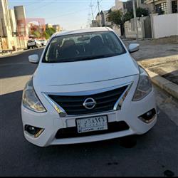 نيسان فيرسا